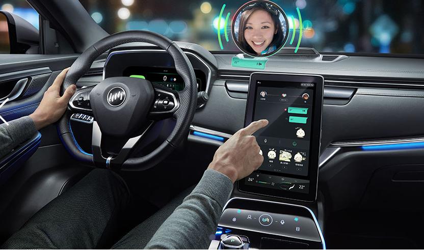 蔚来智能汽车，重塑未来出行的引领者