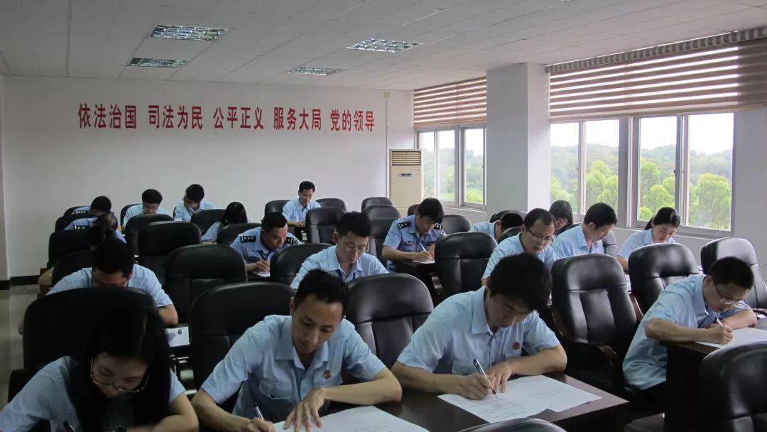 网页聊天对信息集中展示的价值探究