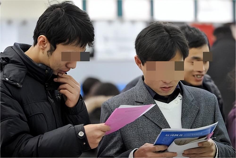 网页沟通方式助力日常办公高效协同