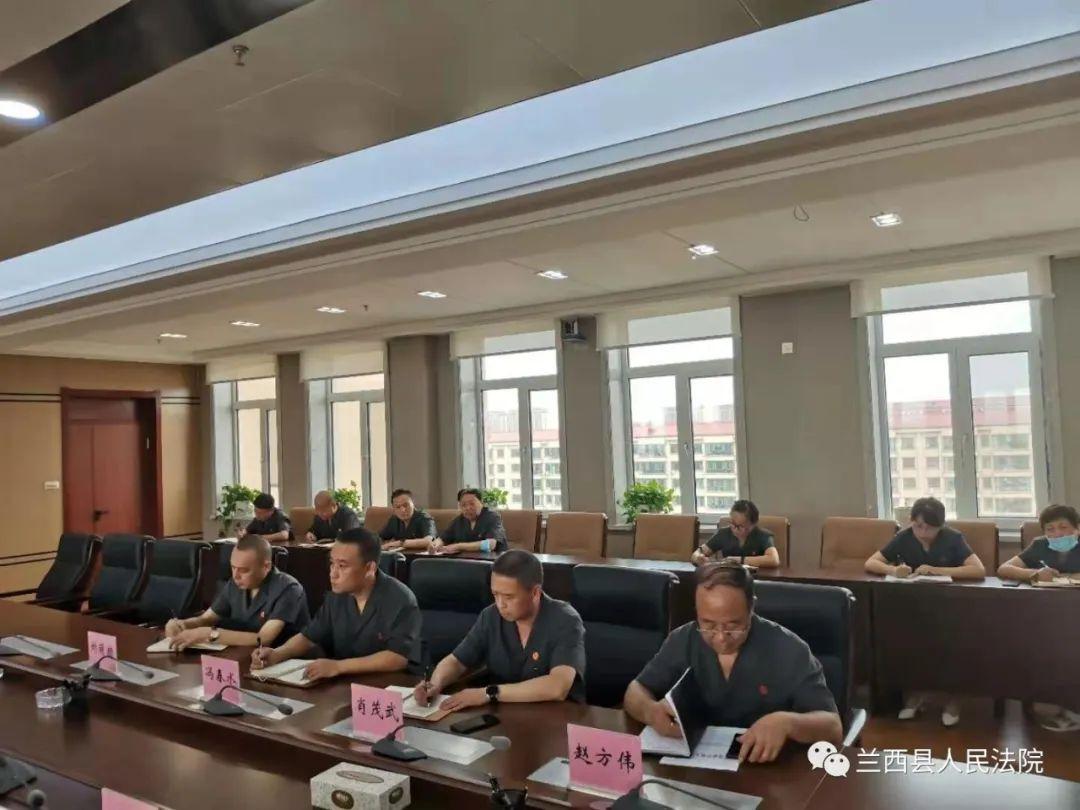 数字协作纪元下网页端沟通重构信息同步生态研究
